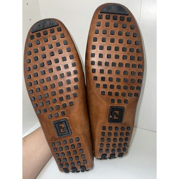 Fendi Men's Brown Leather Loafers with FF Logo - Picture 2 of 7